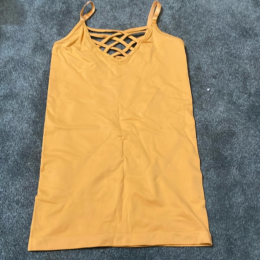 Stretchy tank top